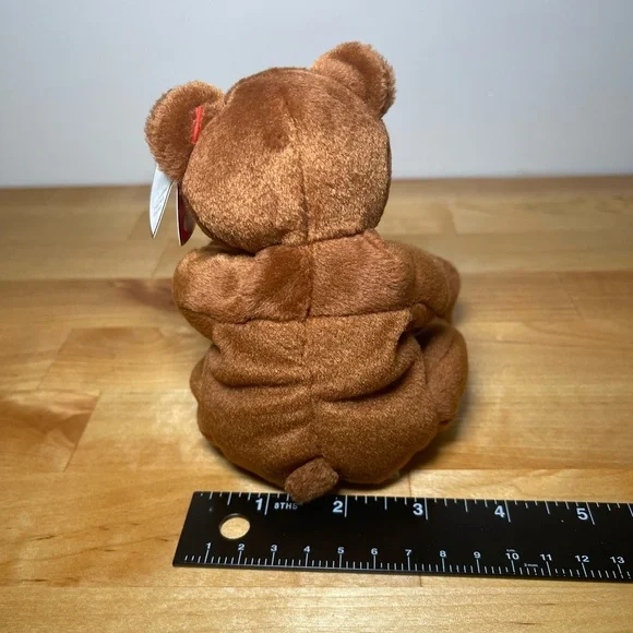 Ty Beanie Baby - SWEEPER the Soccer Bear (5 inch) - Picture 9 of 10